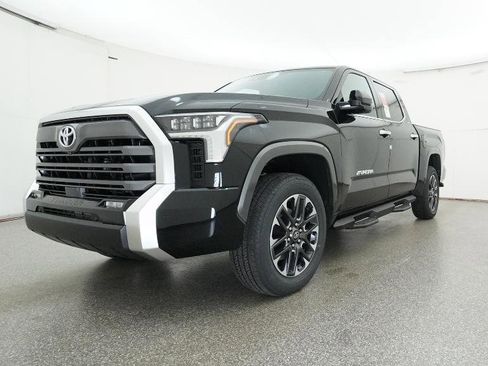 New 2026 Toyota Tundra Limited AWD/4WD image 30