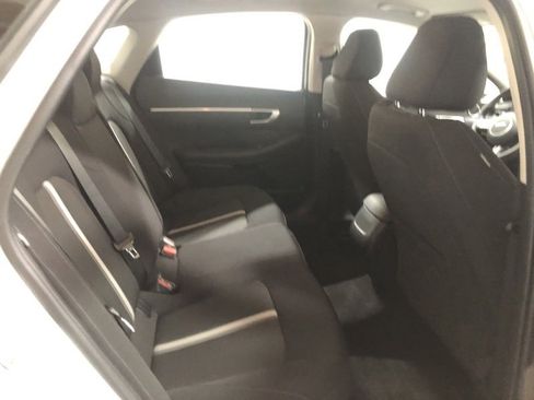 Used 2025 Hyundai Sonata SE image 11
