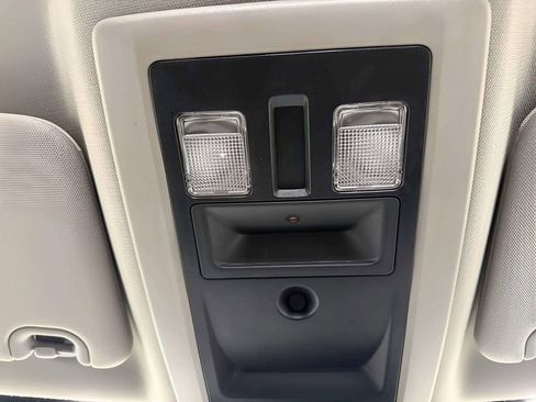 Used 2019 RAM 1500 Express w/ Wheel & Sound Group AWD/4WD image 32