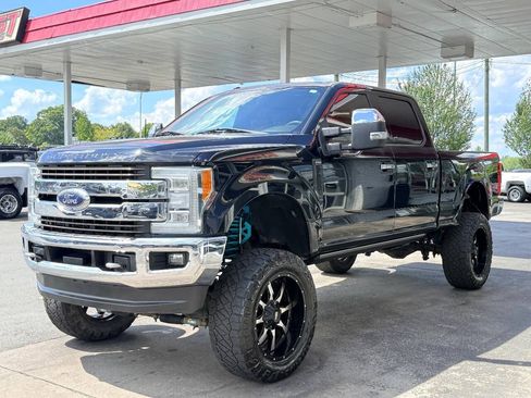 Used 2018 Ford F250 King Ranch w/ King Ranch Ultimate Package AWD/4WD image 6
