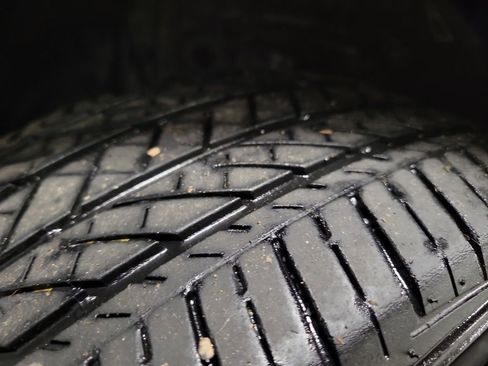 Used 2025 Toyota Camry SE image 11