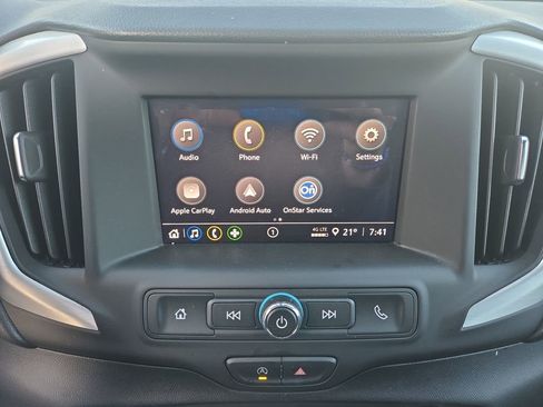 Used 2023 GMC Terrain SLE w/ Driver Convenience Package image 27