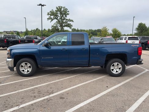 Used 2016 Chevrolet Silverado 1500 LT w/ All Star Edition AWD/4WD image 2