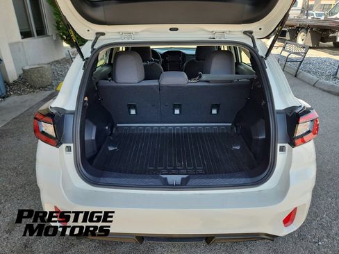 Used 2025 Subaru Impreza 2.0i AWD/4WD image 32