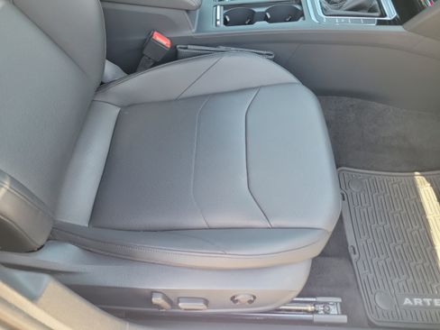 Used 2022 Volkswagen Arteon SE FWD image 17