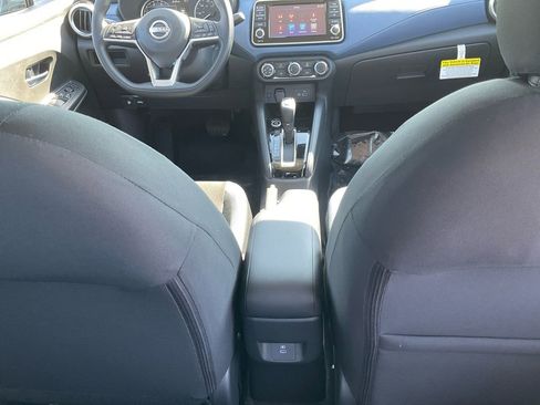 New 2025 Nissan Versa SV w/ Trunk Package image 29
