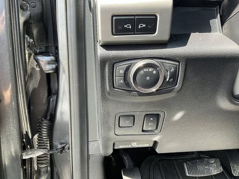 Used 2019 Ford F250 Lariat w/ Lariat Ultimate Package AWD/4WD image 58