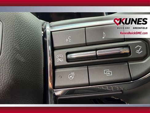 New 2026 GMC Canyon Denali AWD/4WD image 16