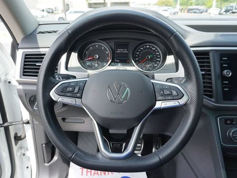Used 2021 Volkswagen Atlas SE w/ Panoramic Sunroof Package FWD image 15