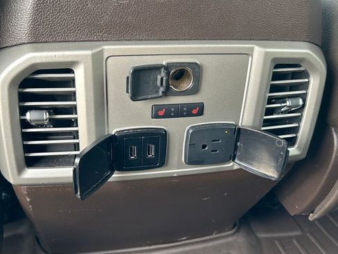 Used 2018 Ford F150 King Ranch w/ Equipment Group 601A Luxury image 22