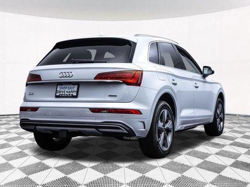 Used 2023 Audi Q5 2.0T Premium Plus w/ Premium Plus Package AWD/4WD image 13