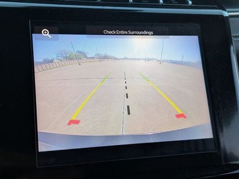 Used 2021 Jeep Grand Cherokee L Laredo image 15