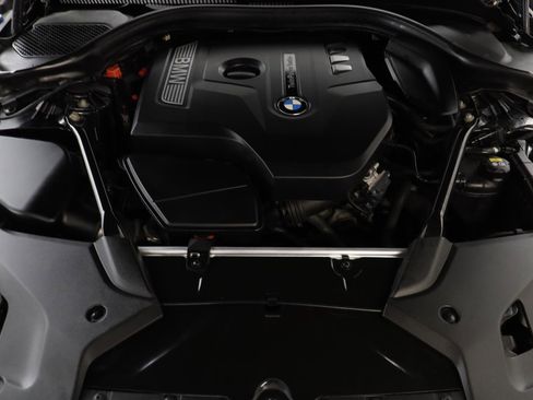 Used 2018 BMW 530i xDrive 530i xDrive image 24