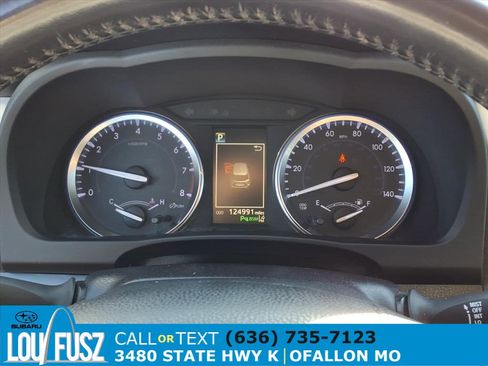 Used 2018 Toyota Highlander Limited image 22