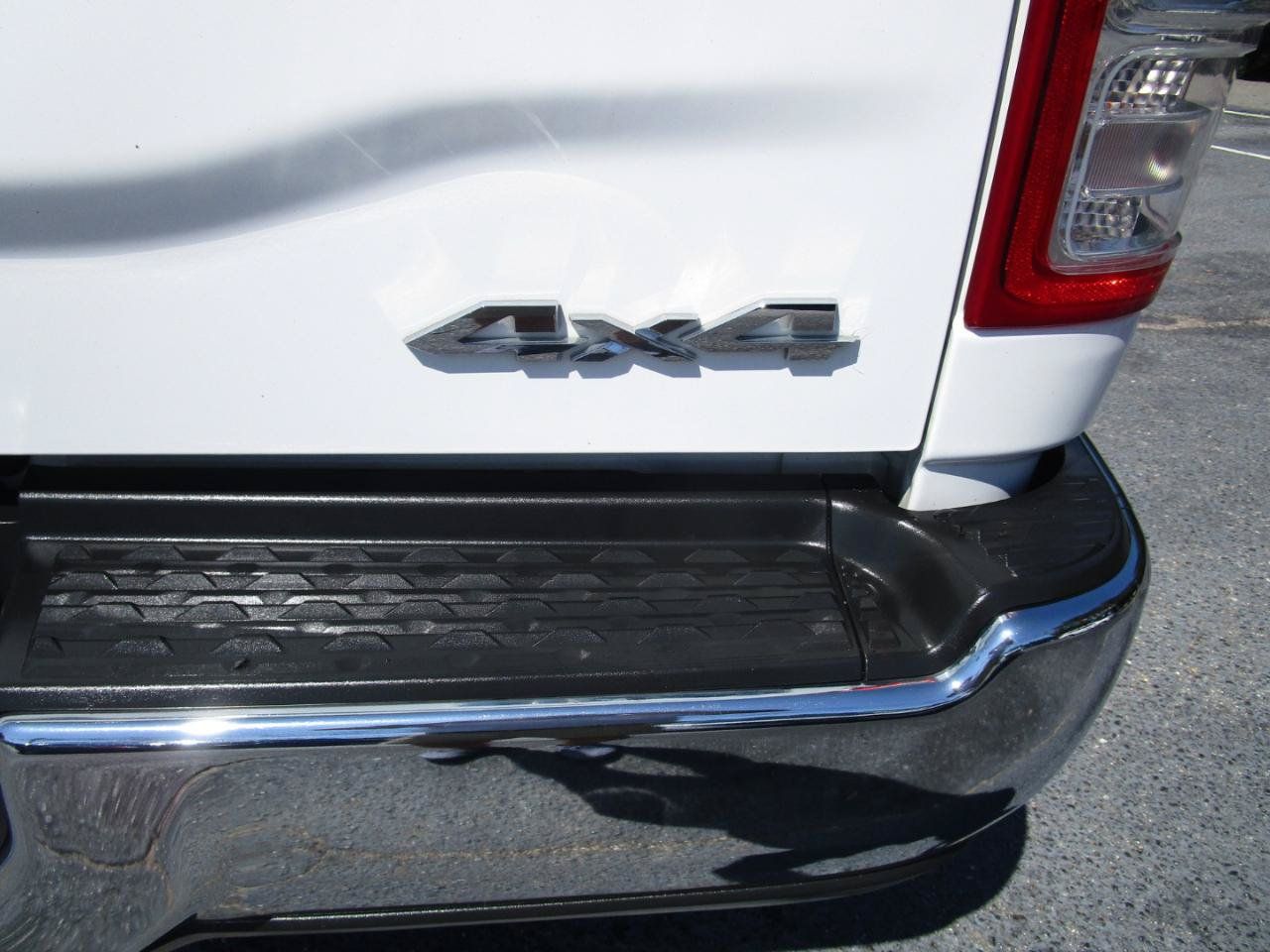 Used 2022 RAM 2500 Big Horn AWD/4WD image 24