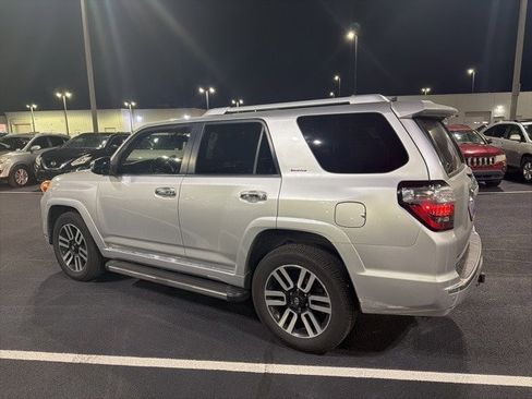 Used 2016 Toyota 4Runner Limited image 14