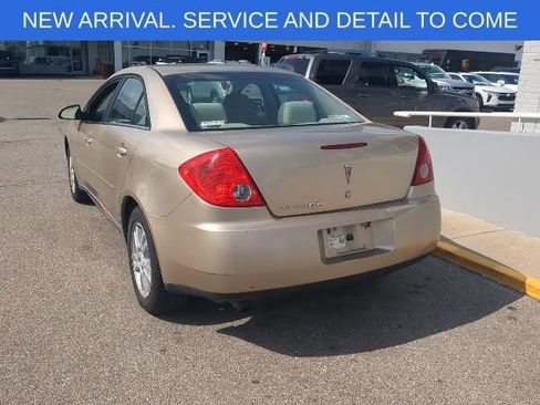 Used 2006 Pontiac G6 Sedan w/ Drivers Package FWD image 4