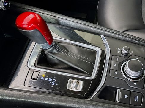 Used 2019 MAZDA CX-5 Touring image 17