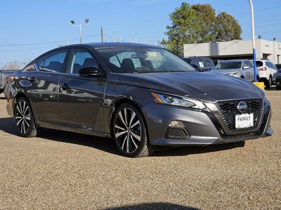 Used 2022 Nissan Altima 2.0 SR