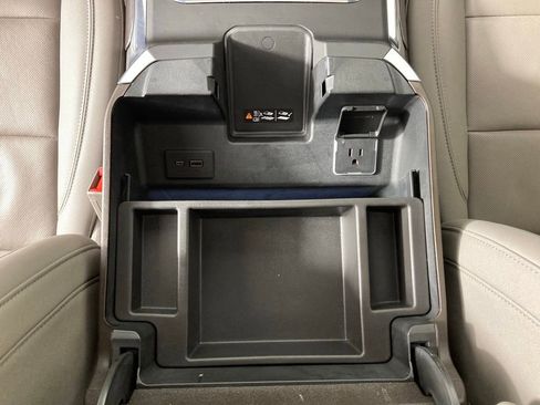 Used 2024 Chevrolet Silverado 3500 LTZ w/ LTZ Plus Package AWD/4WD image 15