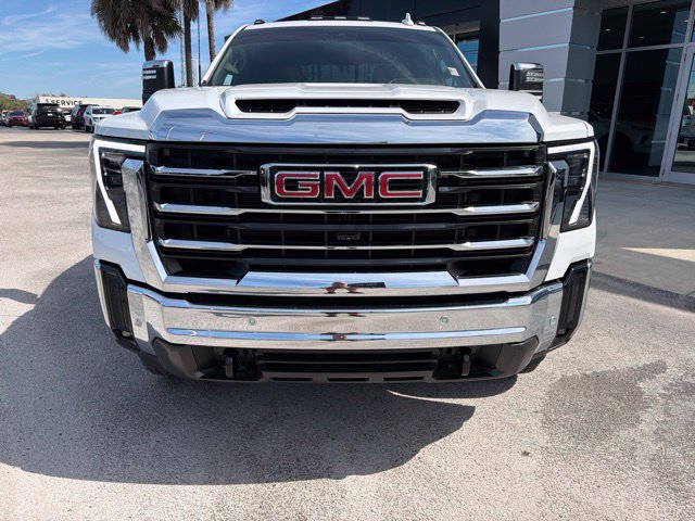 Used 2026 GMC Sierra 2500 SLT w/ SLT Premium Package AWD/4WD image 3