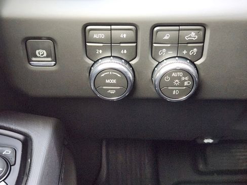 Certified 2026 GMC Sierra 1500 AT4X image 23