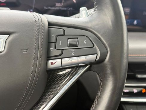 Used 2025 Cadillac CT5 V RWD image 18