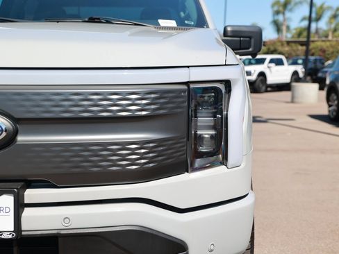 Used 2023 Ford F150 Lightning XLT AWD/4WD image 8
