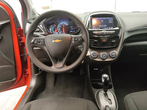 Used 2020 Chevrolet Spark LT image 22