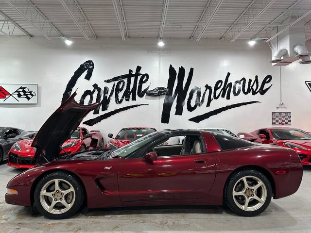 Used 2003 Chevrolet Corvette Coupe w/ Preferred Equipment Group RWD image 2