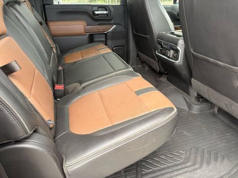Used 2021 Chevrolet Silverado 2500 High Country w/ Z71 Off-Road Package AWD/4WD image 23