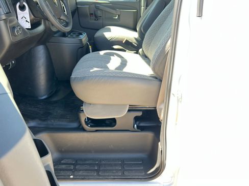 New 2025 Chevrolet Express 3500 Extended w/ Driver Convenience Package image 18