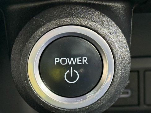 Certified 2023 Toyota Venza Nightshade image 22