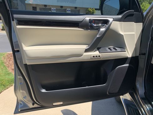 Certified 2023 Lexus GX 460 Premium AWD/4WD image 14