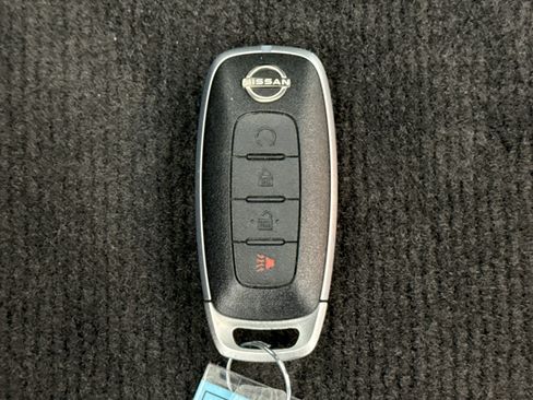 Used 2023 Nissan Kicks SV image 21