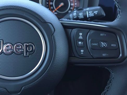 New 2026 Jeep Wrangler Unlimited Rubicon AWD/4WD image 27