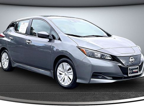 Used 2023 Nissan Leaf S FWD image 1