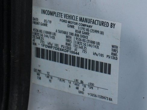 Used 2019 Ford F750 2WD Regular Cab Super Duty image 56