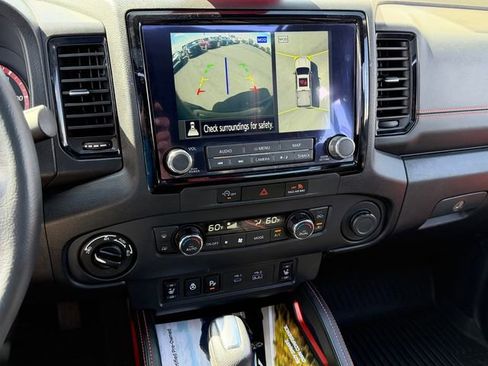 Certified 2024 Nissan Frontier PRO-4X w/ Pro Premium Package AWD/4WD image 18