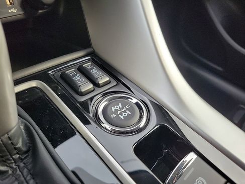 New 2026 Mitsubishi Eclipse Cross SE image 16