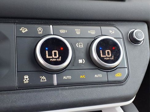 Used 2025 Land Rover Defender 110 S AWD/4WD image 24