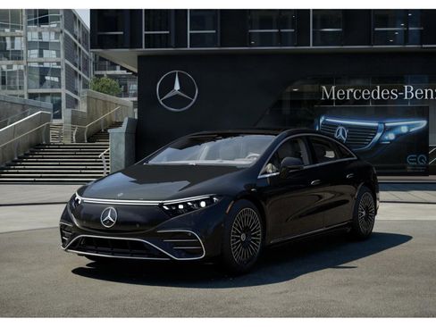 Used 2023 Mercedes-Benz EQS 450+ Sedan image 42