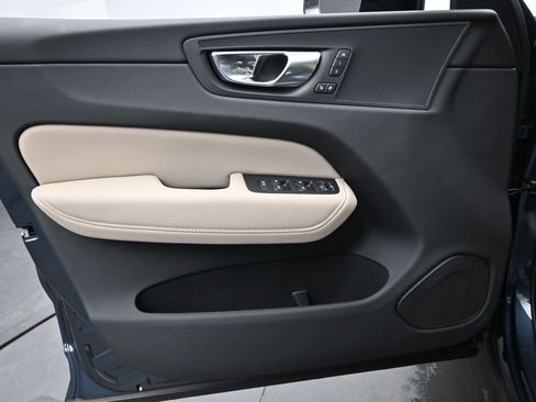 New 2026 Volvo XC60 B5 Plus w/ Climate Package AWD/4WD image 20