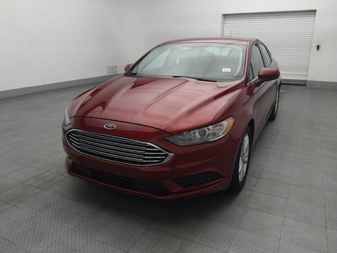 Used 2018 Ford Fusion SE w/ Fusion SE Technology Package FWD image 15