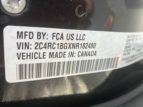 Used 2022 Chrysler Pacifica Touring-L FWD image 29