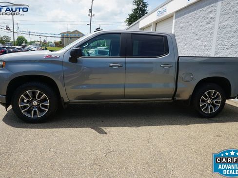 Used 2022 Chevrolet Silverado 1500 RST AWD/4WD image 4