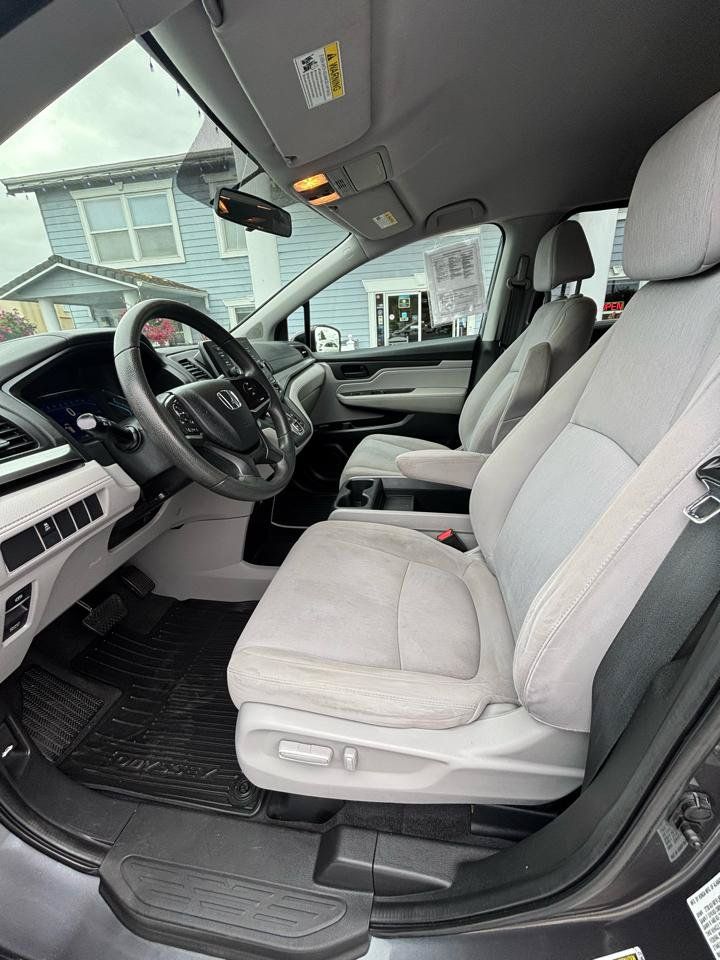 Used 2020 Honda Odyssey LX image 4