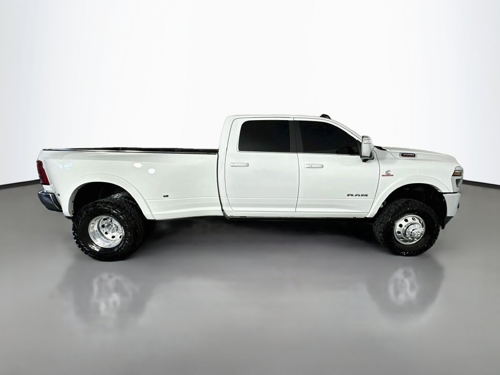 Used 2026 RAM 3500 Longhorn AWD/4WD image 8