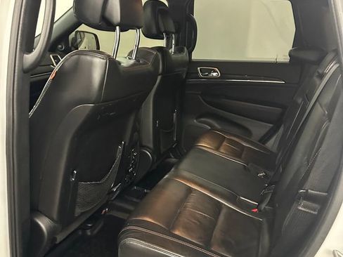 Used 2016 Jeep Grand Cherokee Limited 75th Anniversary AWD/4WD image 30