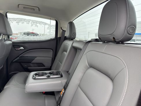 Used 2015 Chevrolet Colorado LT w/ Luxury Package image 33